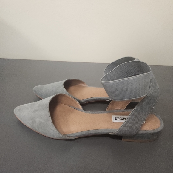 Steve Madden Uptown Elastic Ankle Grey Suede Flats Sz 9. Excellent Condition - Picture 4 of 9